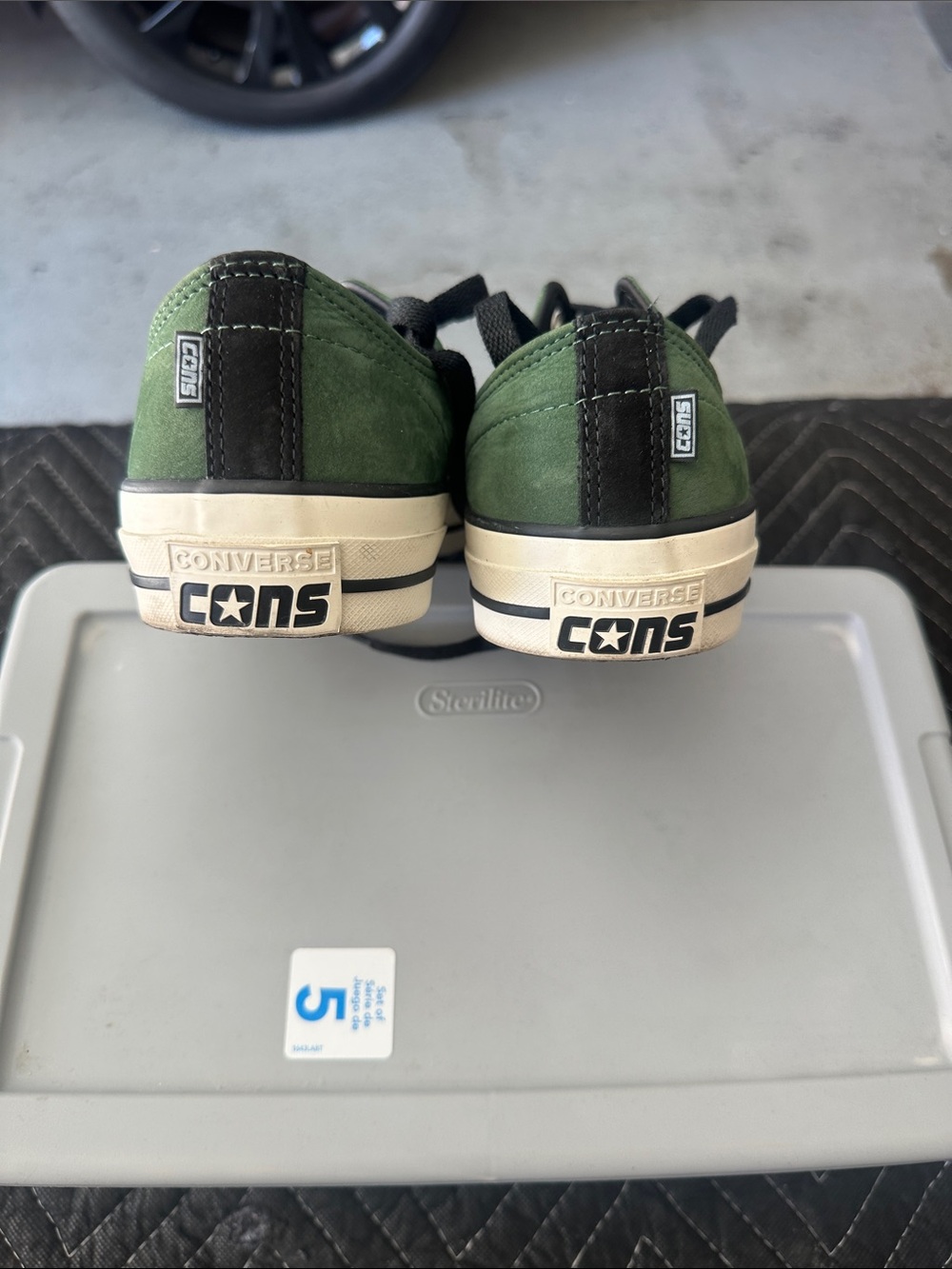 Converse Green Canvas Low-Top Sneakers with Black Laces - Picture 3 of 5